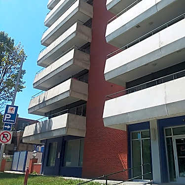 University Towers 111 Lynn Ave Ames Ia Apartments For Rent