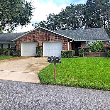 Lazy Oaks 5162 Lazy Oaks Dr Winter Park Fl Apartments For Rent Rent Com