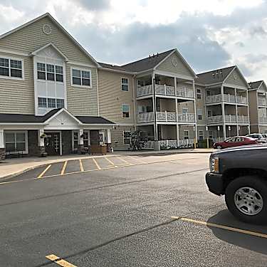 Calkins Corner 725 Calkins Rd Rochester Ny Apartments For Rent Rent Com