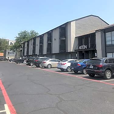 Aston 2800 Douglas Ave Dallas Tx Apartments For Rent Rent Com