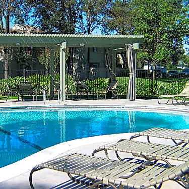 Willow Grove 2424 Hurley Way Sacramento Ca Apartments For