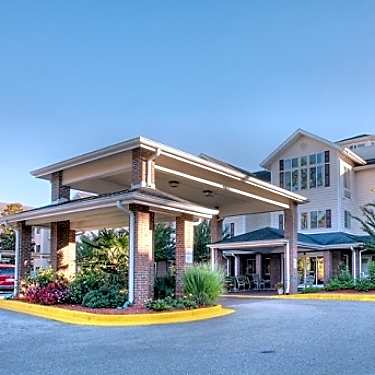 The Woods At Holly Tree 4610 Holly Tree Road Wilmington Nc Apartments For Rent Rent Com