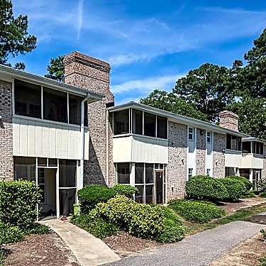 Lexington On The Green Apartment Homes 4803 New Hope Road