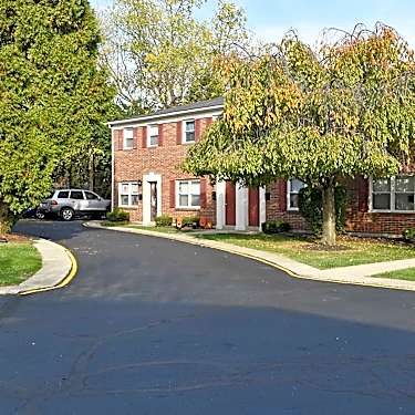 Williamsburg Village 2650 East High Street Springfield Oh