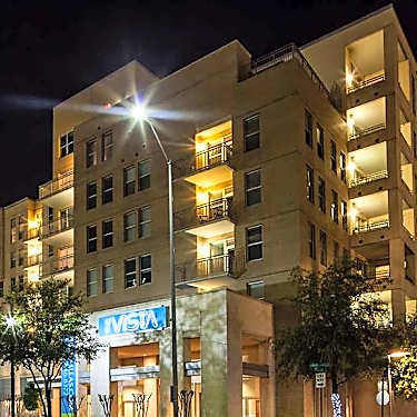 The Vista In Victory Park 2345 N Houston St Dallas Tx