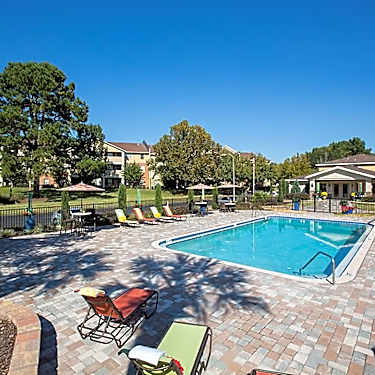 Ridgemar Commons 3611 Sw 34th St Gainesville Fl Apartments For Rent Rent Com