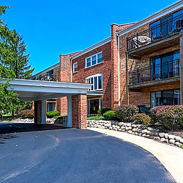 Brookview Village 4300 W Lake Ave 106 C Glenview Il