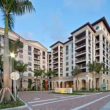Windsor At Doral 4401 Nw 87th St Doral Fl Apartments For Rent