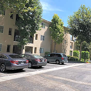 The Wellington 24903 Moulton Pkwy Laguna Woods Ca Apartments For Rent Rent Com