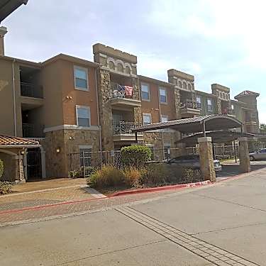 Peachtree Senior Living Apartments 11209 Ryliecrest Dr Balch Springs Tx Apartments For Rent Rent Com
