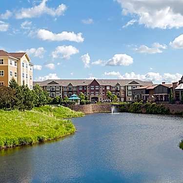 Remington Cove Apartments 15430 Founders Lane Apple Valley Mn Apartments For Rent Rent Com