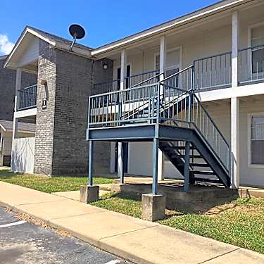 Garden Hill Apartment Homes 2119 N Vets Blvd Eagle Pass Tx