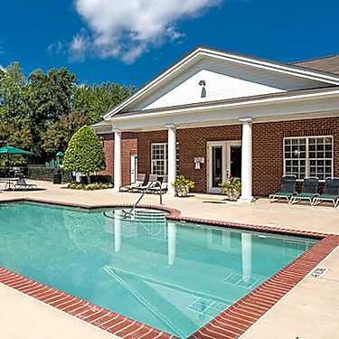 Residences At Braemar Apartments 8010 Woodsedge Dr Charlotte