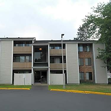 Hillcrest Acres Apartments 1101 Hillside Ave Attleboro Ma