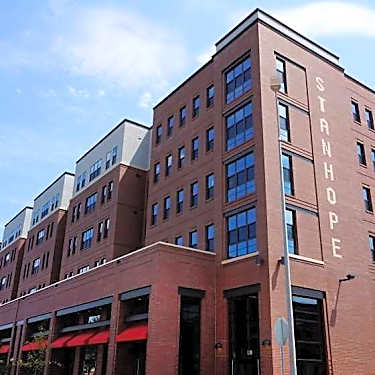 Stanhope Student Apartments 3001 Hillsborough St Raleigh Nc Apartments For Rent Rent Com