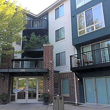 Joseph S Pointe At Upper Landing 200 Wilkin St Saint Paul Mn Apartments For Rent Rent Com