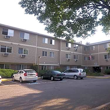 Kings Point 3500 S Lowell Blvd Denver Co Apartments For Rent