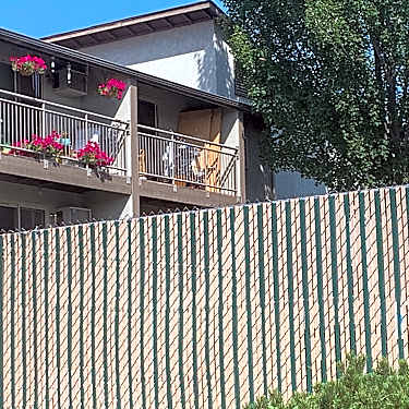 El Estero Apartments 2130 E North Crescent Ave Spokane Wa Apartments For Rent Rent Com