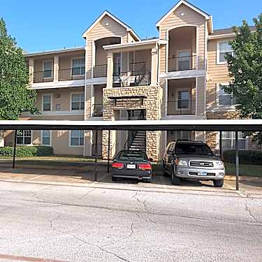 The Ridge At North Texas 2700 Colorado Blvd Denton Tx Apartments For Rent Rent Com
