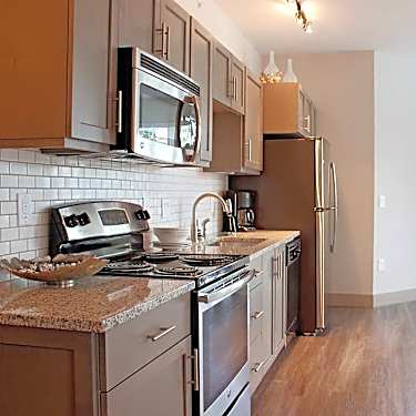 The Normandy 295 E Long Street Columbus Oh Apartments For