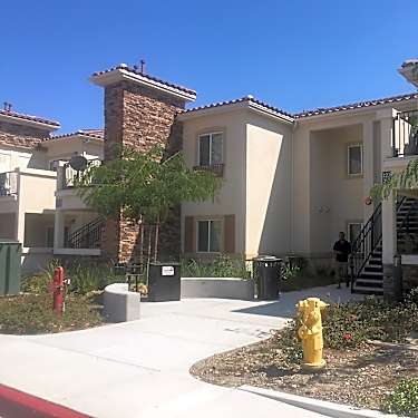 Siena Apartments 7833 Juniper Ave Fontana Ca Apartments For