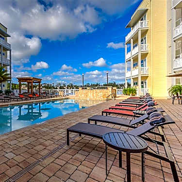 Lake Lofts At Deerwood 4360 Deerwood Lake Parkway Jacksonville Fl Apartments For Rent Rent Com