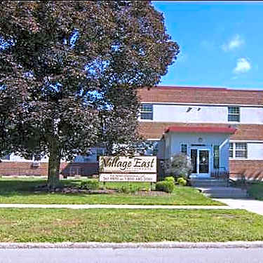 Village East 62 405 Olympian Blvd Beloit Wi Apartments For Rent Rent Com