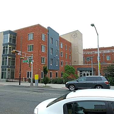 Help Genesis Clinton Ave Apartment Bldg 634 Clinton Ave Newark Nj Apartments For Rent Rent Com