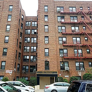 The Camelot 62nd Rd Forest Hills Ny Apartments For Rent Rent Com