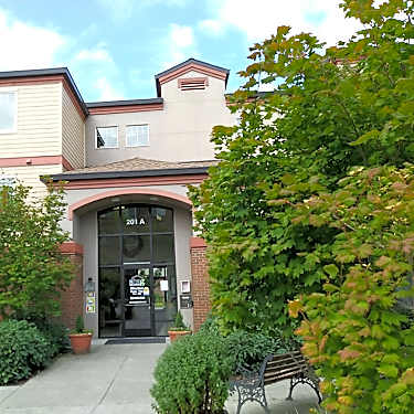 Sunset Garden 62 201 27th Ave Se Puyallup Wa Apartments For Rent Rent Com