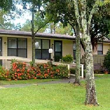 Avesta Landings 102 Landings Way Winter Haven Fl Apartments
