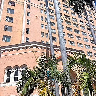 Blackstone Apartments 800 Washington Miami Beach Fl