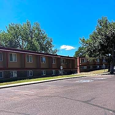 Minnequa Shores Apartments 1300 Lakeview Ave Pueblo Co