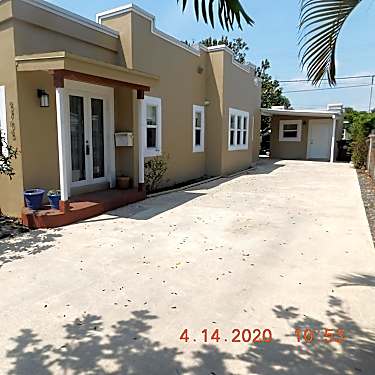 5705 Garden Ave 5705 Garden Ave West Palm Beach Fl Houses For