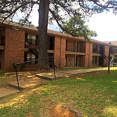 Oak Hill Apartments 131 Memory Ln Palestine Tx Apartments For Rent Rent Com