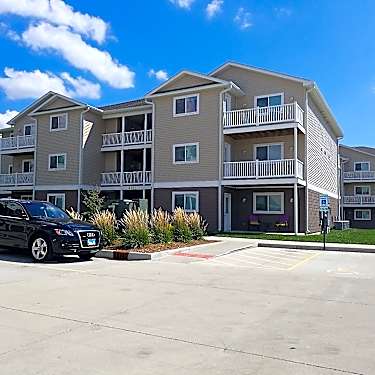 Cobblestone Place