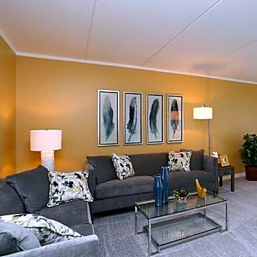 Woodbury Place Apartments 1010 Knollwood Drive Schaumburg Il Apartments For Rent Rent Com