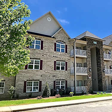 Landon Creek 4495 Old Battleground Rd Greensboro Nc Apartments For Rent Rent Com