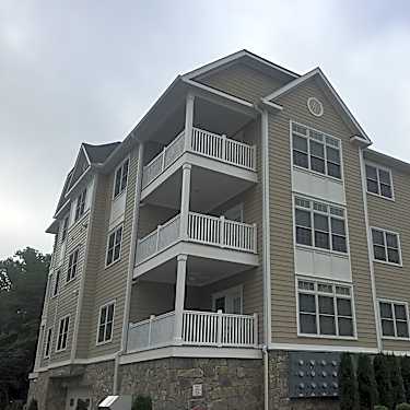 Coach Homes At Ridgefield Multi Family Housing 77 Sunset Ln