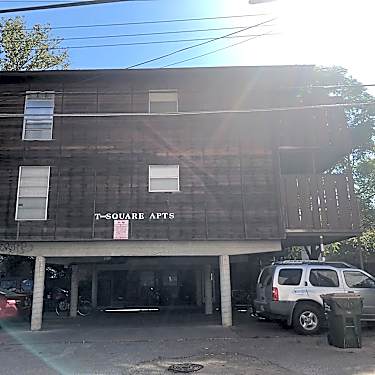 T Square Apartments 202 E 30th St Austin Tx Apartments For Rent Rent Com