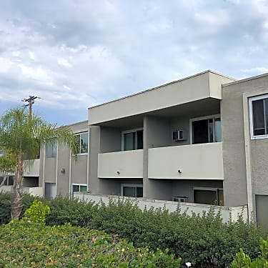 Aspen Apartments 4975 Clairemont Mesa Blvd San Diego Ca Apartments For Rent Rent Com