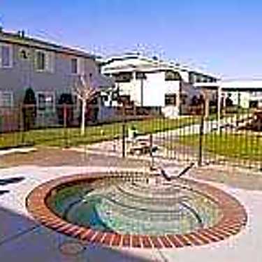 1420 E 10th St Silver Springs Nv 89429 Zillow