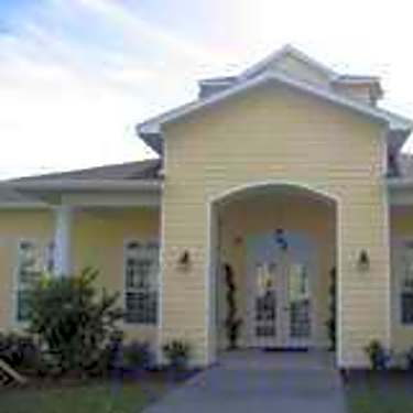 Mill Creek 5087 Commander Drive Orlando Fl Apartments For Rent Rent Com
