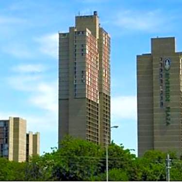 Riverside Plaza 1600 South 6th Street Minneapolis Mn Apartments For Rent Rent Com
