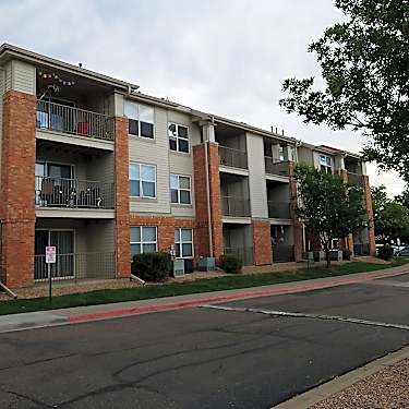 Village Square Apartments 645 Alter St Broomfield Co