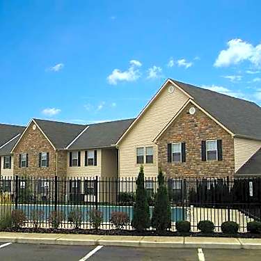 Highpoint Apartments 420 Kent Drive Bellefontaine Oh Apartments For Rent Rent Com