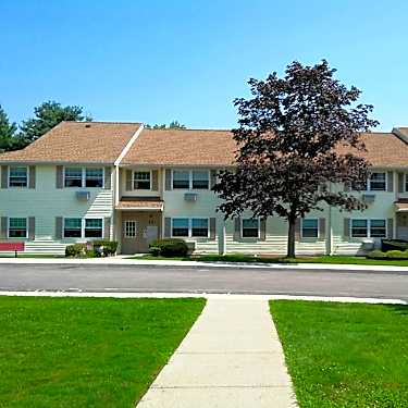 Lamplighter Village 1 Stagecoach Road Canton Ma Apartments