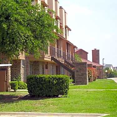 La Costa Apartments 4303 Mariposa Dr Irving Tx Apartments For