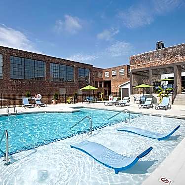Lofts At White Furniture 201 East Center St Mebane Nc Apartments For Rent Rent Com