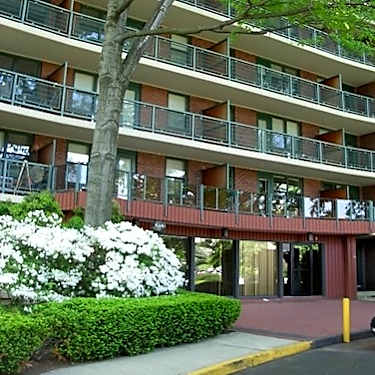Morgan Manor Apartments 83 95 Morgan St Stamford Ct Apartments For Rent Rent Com